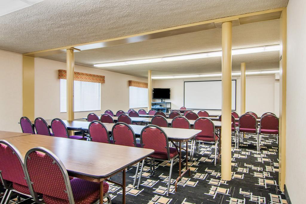 Quality Inn Tigard Portland Southwest Exteriér fotografie